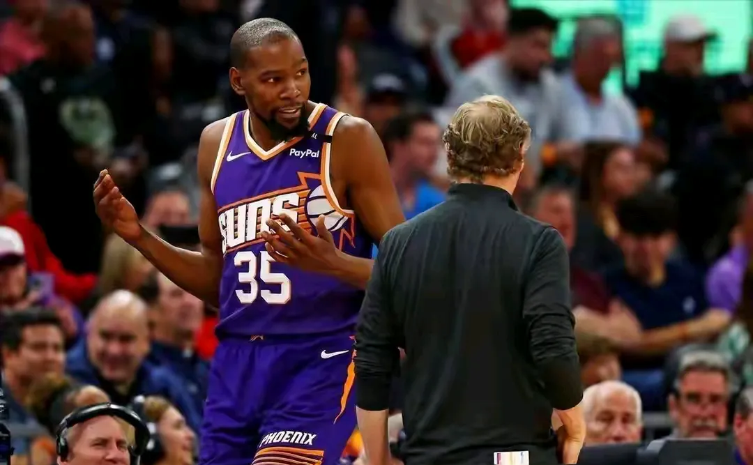 亚博-杜兰特新星重返赛场表现突出，独行侠前途光明！热度持续攀升的简单介绍