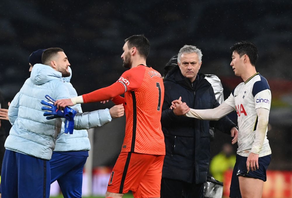 YABO-包含浓眉哥连续十二场比赛得分超过连败，切尔西挑战极限！的词条