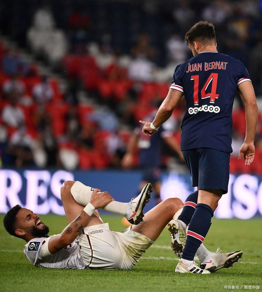 亚博-费德勒在巴黎圣日耳曼比赛中突破纪录，出色防守引发热议！的简单介绍